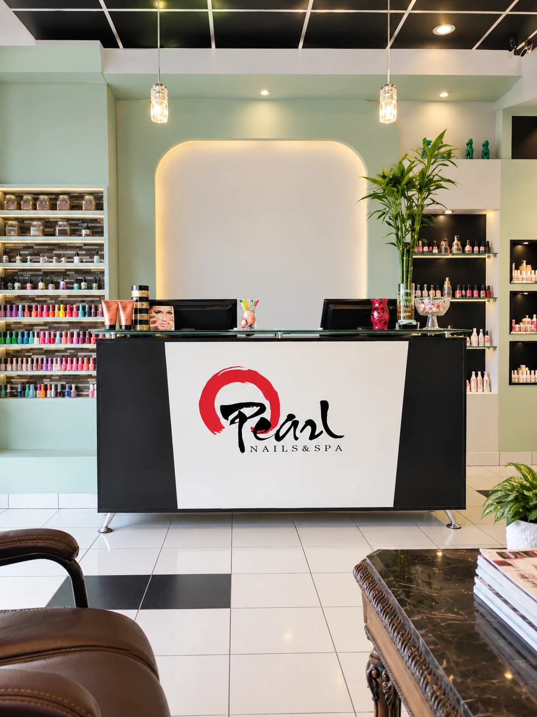 Reception at Pearl Nails ’n Spa